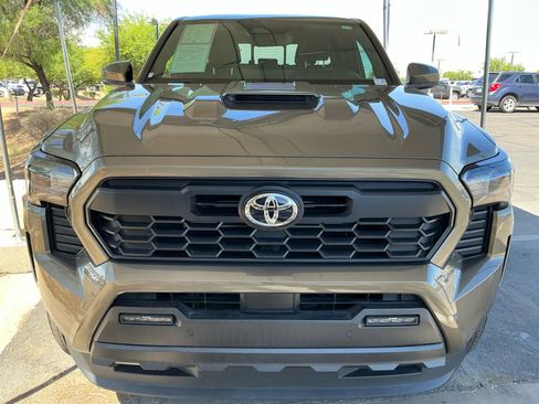 Certified 2024 Toyota Tacoma TRD Sport w/ TRD Sport Upgrade Package image 23