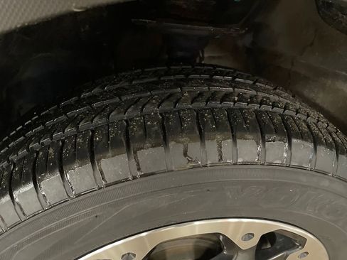 Certified 2023 Subaru Crosstrek 2.0i Premium image 12