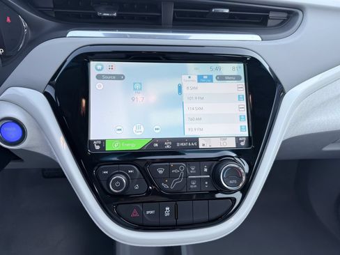 Used 2017 Chevrolet Bolt Premier w/ Driver Confidence II Package FWD image 11