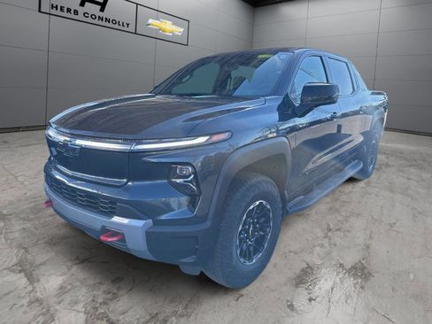 New 2026 Chevrolet Silverado EV Trail Boss w/ Plus Package AWD/4WD image 2