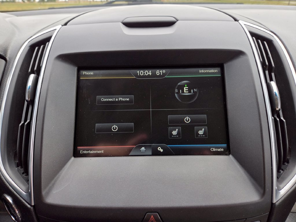 Used 2015 Ford Edge Titanium FWD image 23