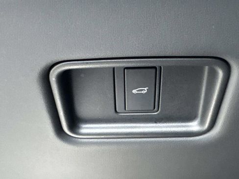 Used 2024 Land Rover Range Rover SE AWD/4WD image 30