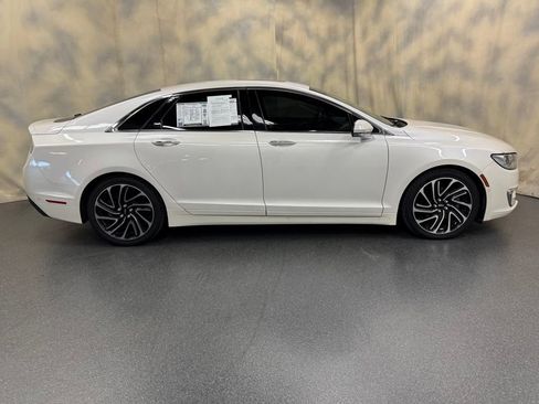 Used 2020 Lincoln MKZ Reserve w/ Luxury Package FWD image 9
