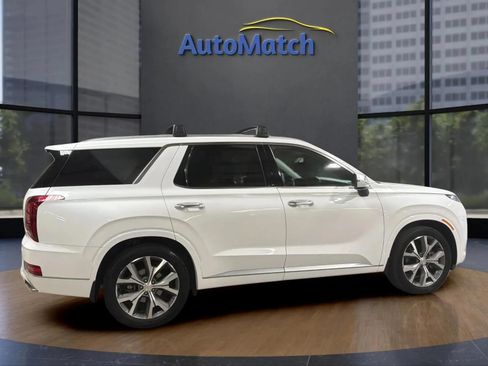 Used 2022 Hyundai Palisade Limited w/ Winter Package FWD image 10