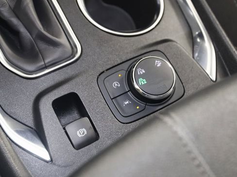 Used 2023 Chevrolet Traverse LT w/ LPO, Cargo Package image 25