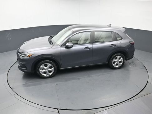 Certified 2023 Honda HR-V LX image 37