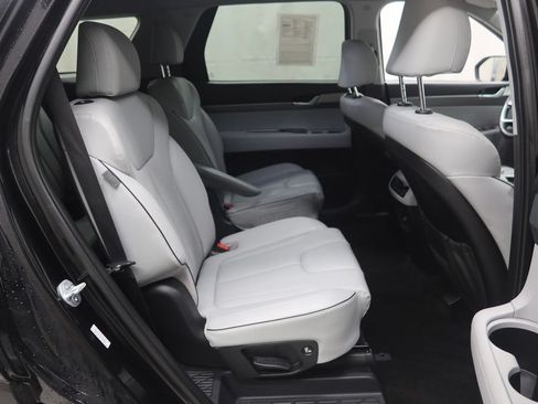 Used 2023 Hyundai Palisade SEL AWD/4WD image 12