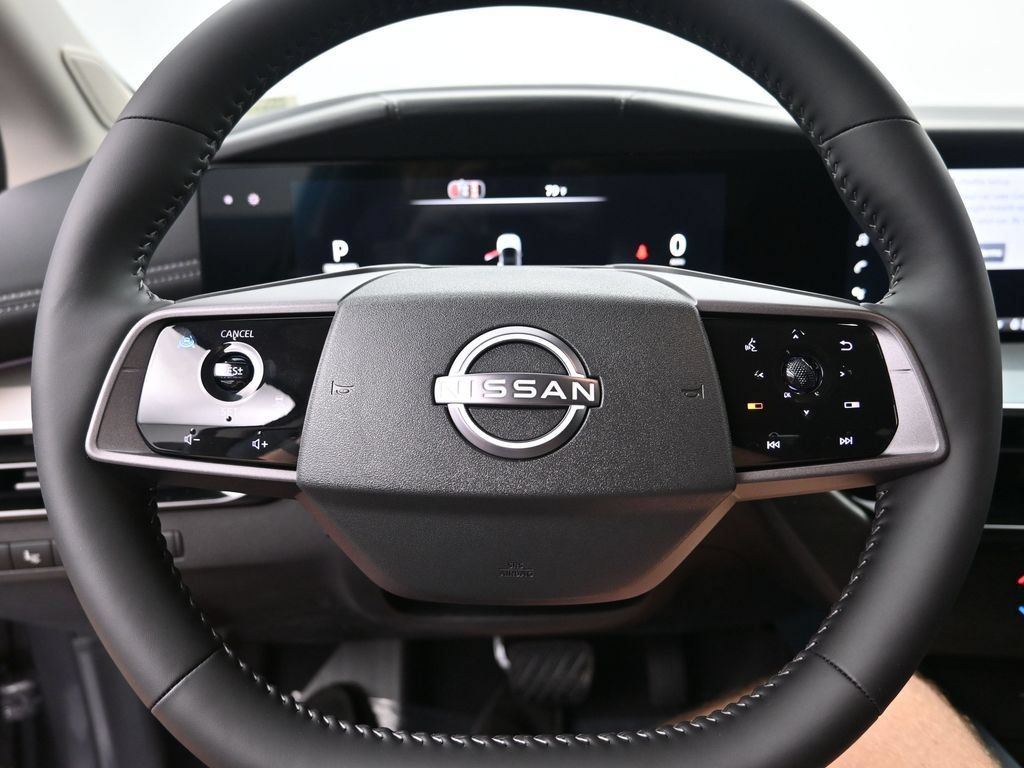 New 2026 Nissan Murano Platinum w/ Cargo Package AWD/4WD image 14
