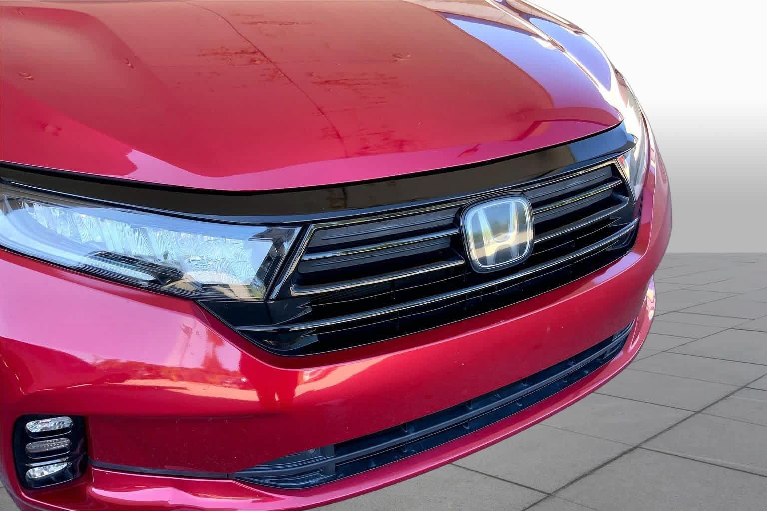Used 2023 Honda Odyssey Sport image 32