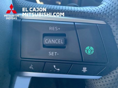 New 2026 Mitsubishi Outlander SEL image 19