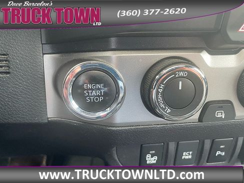 Used 2019 Toyota Tacoma Limited AWD/4WD image 29