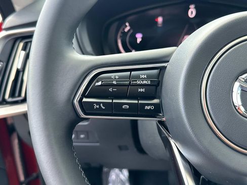 New 2025 MAZDA CX-70 Plug-In Hybrid w/ Premium Pkg image 11