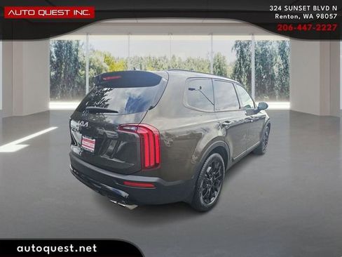 Used 2022 Kia Telluride SX w/ SX Prestige Package image 5