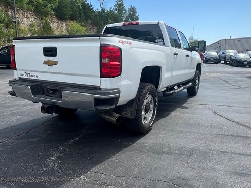 Used 2016 Chevrolet Silverado 2500 W/T w/ WT Convenience Package AWD/4WD image 5