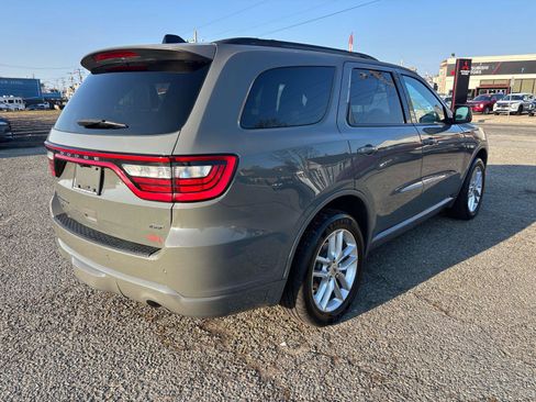 Used 2024 Dodge Durango GT image 5