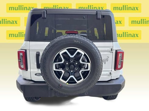 New 2026 Ford Bronco Outer Banks AWD/4WD image 14