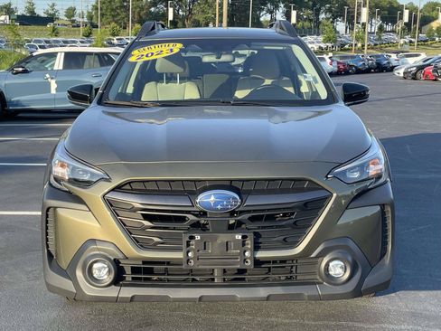 Used 2023 Subaru Outback Premium AWD/4WD image 2