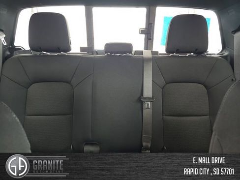 Used 2024 GMC Canyon Elevation w/ Convenience Package AWD/4WD image 34