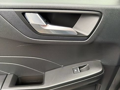 Used 2022 Ford Escape SEL AWD/4WD image 40