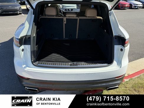 Used 2019 Porsche Cayenne image 29