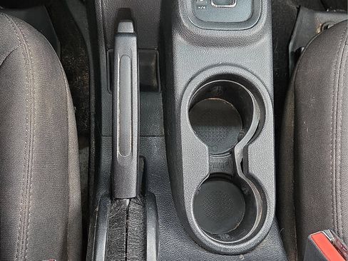 Used 2018 Jeep Wrangler Unlimited Sport AWD/4WD image 20