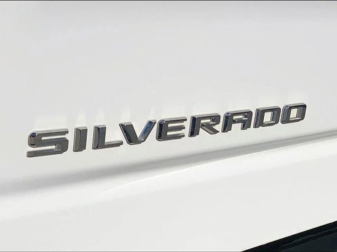 Used 2022 Chevrolet Silverado 1500 LT image 33