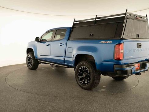 Used 2021 Chevrolet Colorado LT w/ Safety Package image 12