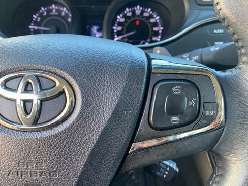 Used 2015 Toyota Avalon XLE image 14