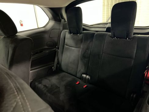 Used 2016 Nissan Pathfinder S image 22
