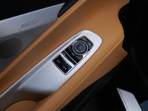 Used 2022 Chevrolet Corvette Stingray Premium Cpe w/ Z51 Performance Package image 12