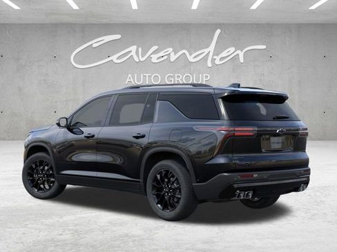 New 2026 Chevrolet Traverse LT w/ Midnight/Sport Edition FWD image 3