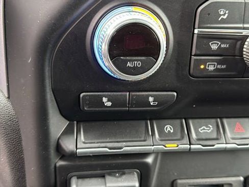 Used 2021 GMC Sierra 1500 SLT image 21