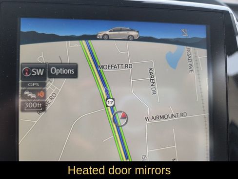 Used 2017 Toyota Prius Prime Premium image 21