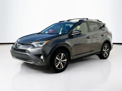 Used 2016 Toyota RAV4 XLE image 3