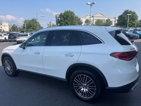 Used 2024 Mercedes-Benz GLC 300 4MATIC image 20