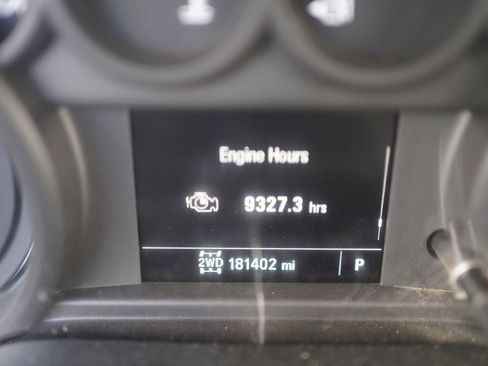 Used 2020 Chevrolet Silverado 2500 W/T w/ WT Convenience Package AWD/4WD image 30