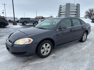 Used 2009 Chevrolet Impala LT video 2