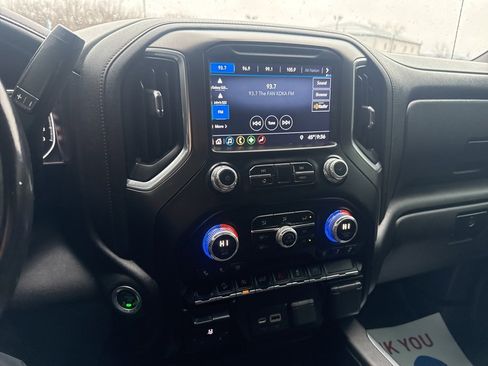 Used 2019 GMC Sierra 1500 AT4 image 25