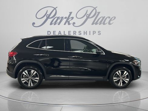 Used 2025 Mercedes-Benz GLA 250 image 6