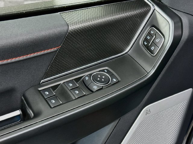 Used 2026 Ford F150 Raptor AWD/4WD image 17