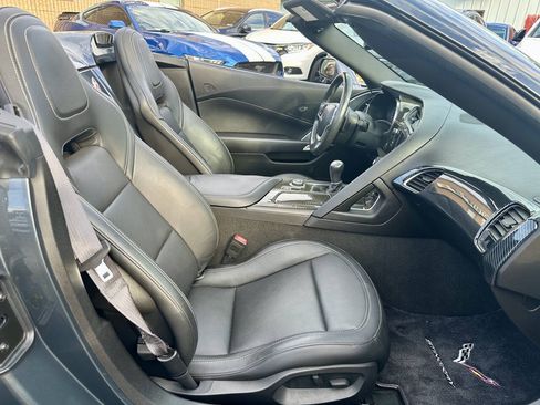 Used 2014 Chevrolet Corvette Stingray Convertible RWD image 13