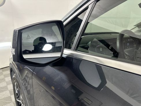 Used 2023 Kia Sportage EX image 10