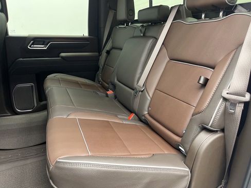 New 2026 GMC Sierra 2500 Denali w/ Denali Reserve Package image 5