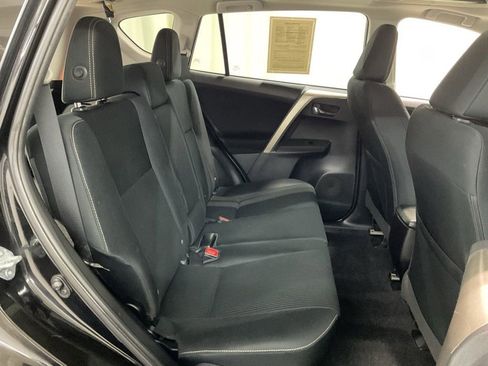 Used 2015 Toyota RAV4 XLE image 25