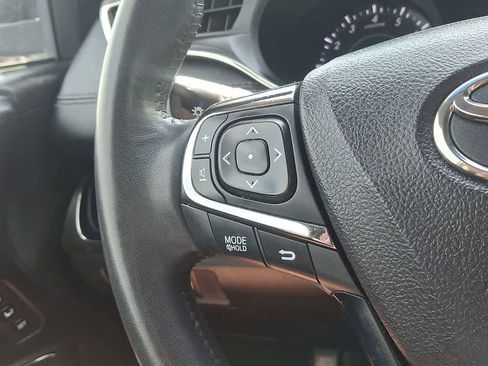Used 2015 Toyota Avalon XLE Touring FWD image 17