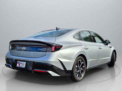 Used 2024 Hyundai Sonata SEL image 8