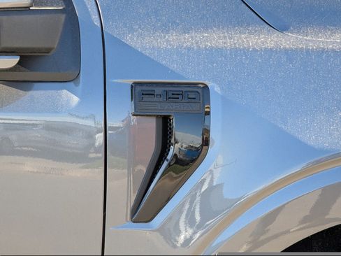 New 2025 Ford F150 Lariat w/ Equipment Group 501A Mid image 10