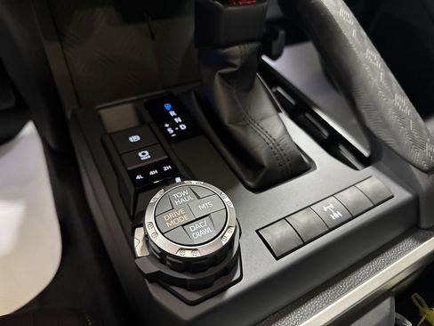 New 2025 Toyota Tacoma TRD Off-Road image 24