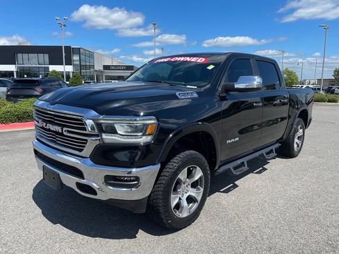 Used 2021 RAM 1500 Laramie AWD/4WD image 3