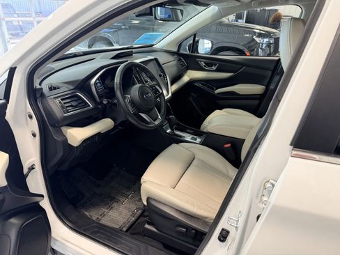 Used 2024 Subaru Ascent Limited AWD/4WD image 9